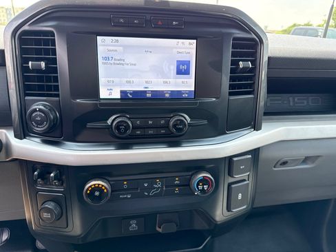 Used 2022 Ford F150 XL w/ Equipment Group 101A High RWD image 17