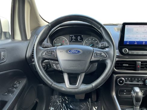 Used 2020 Ford EcoSport SE image 12