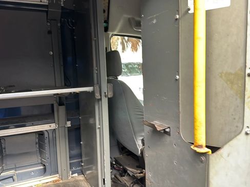 Used 2019 Ford Transit 250 148 High Roof Extended image 15