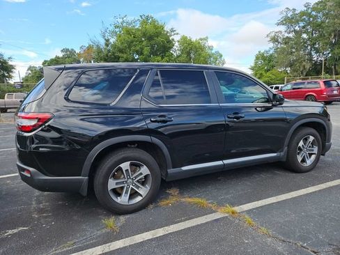Used 2025 Honda Pilot EX-L image 7