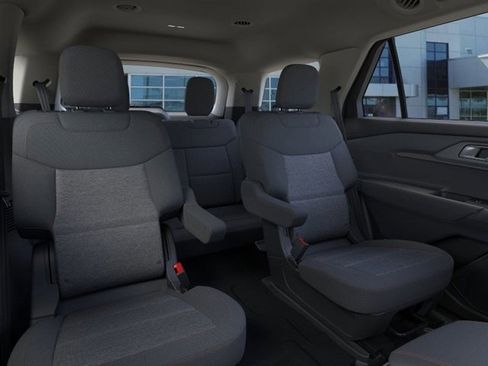 New 2026 Ford Explorer Active image 11