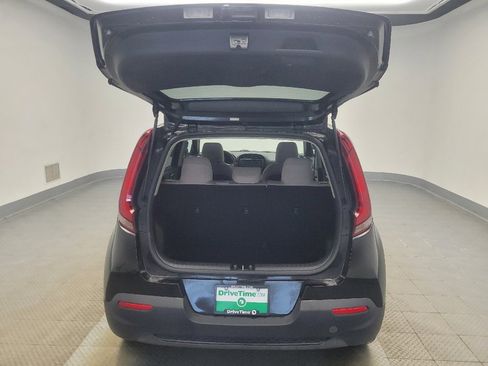 Used 2021 Kia Soul LX image 29
