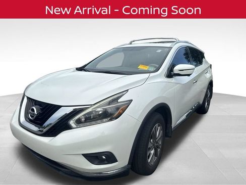 Used 2018 Nissan Murano SL w/ Moonroof Package FWD image 2