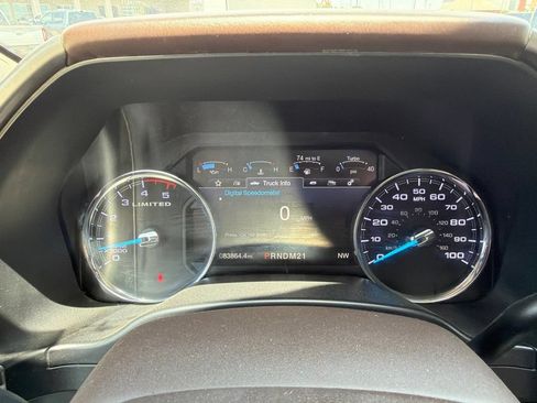 Used 2019 Ford F350 Limited AWD/4WD image 29