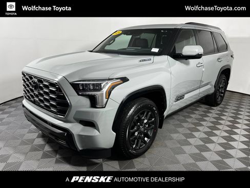 Used 2026 Toyota Sequoia Platinum AWD/4WD image 1