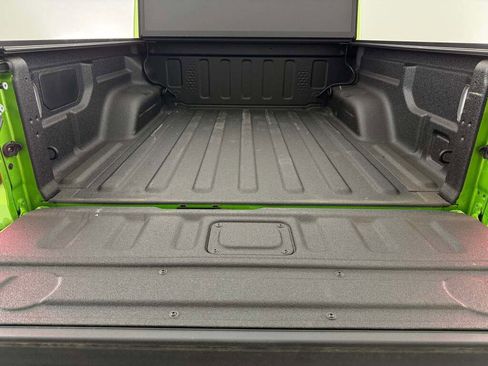 New 2025 Jeep Gladiator Sport image 24