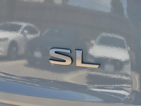 Used 2024 Nissan Rogue SL w/ SL Premium Package FWD image 5