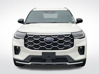 New 2026 Ford Explorer Platinum w/ LUX Leather Package
