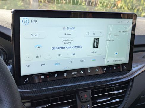 New 2026 Ford Escape ST-Line w/ Tech Pack #1 image 18