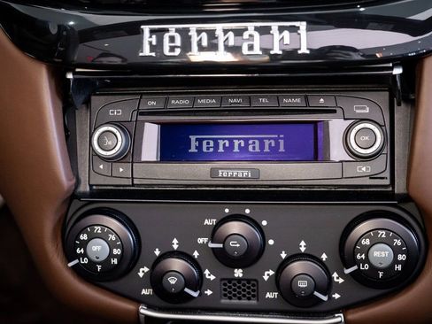 Used 2011 Ferrari 599 SA Aperta image 98