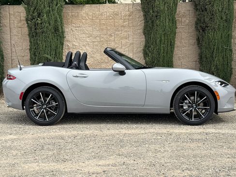 New 2026 MAZDA MX-5 Miata Grand Touring w/ Weather Package image 3