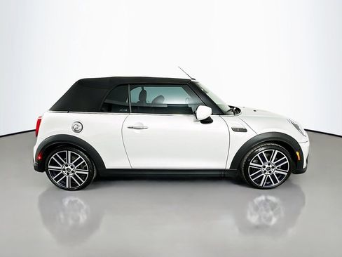 Used 2023 MINI Cooper S image 4