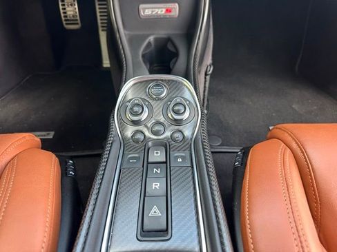 Used 2016 McLaren 570S Coupe RWD image 40