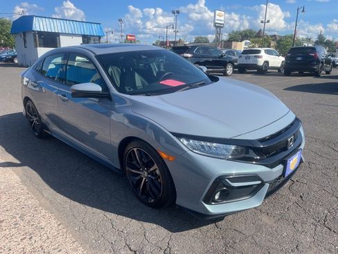 Used 2021 Honda Civic Sport Touring image 3
