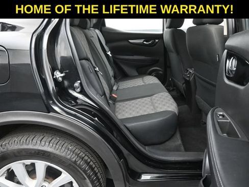 Used 2022 Nissan Rogue Sport SV AWD/4WD image 43