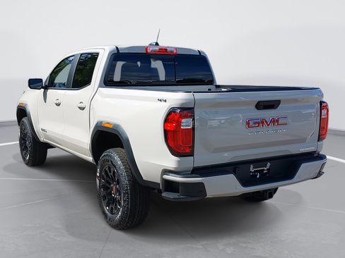 New 2026 GMC Canyon Elevation image 7