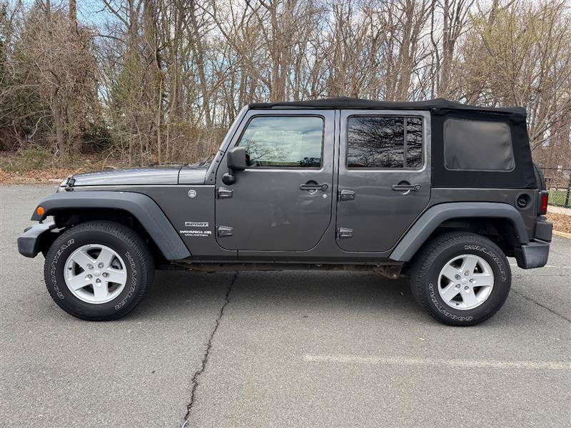 Used 2017 Jeep Wrangler Unlimited Sport w/ Quick Order Package 24S AWD/4WD image 13