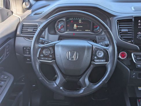Used 2021 Honda Passport Elite image 16