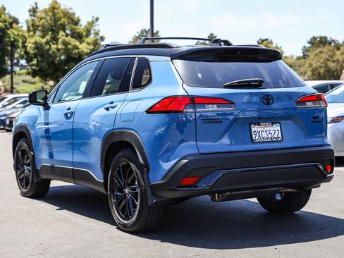 Used 2026 Toyota Corolla Cross AWD Hybrid w/ Convenience Package image 6