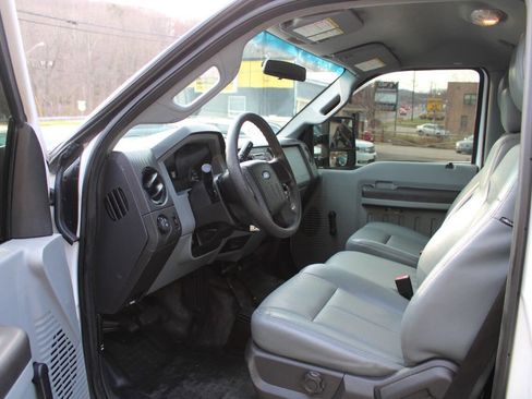 Used 2015 Ford F250 XL image 25