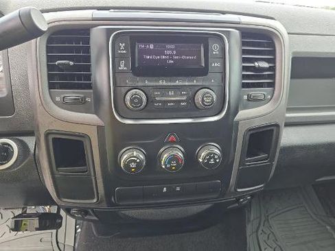 Used 2013 RAM 1500 Express RWD image 9