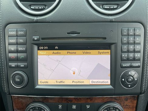 Used 2012 Mercedes-Benz GL 450 4MATIC image 14