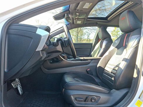 Used 2020 Toyota Avalon TRD image 13