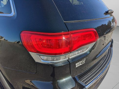 Used 2014 Jeep Grand Cherokee Limited image 35