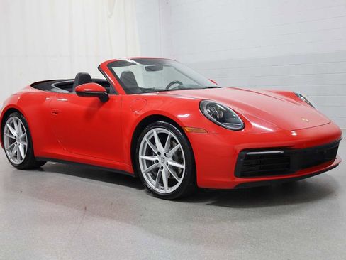 Certified 2022 Porsche 911 Carrera image 13