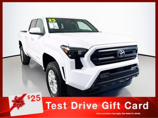 Used 2025 Toyota Tacoma SR5 video 1