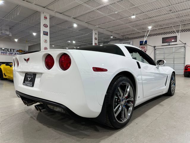 Used 2009 Chevrolet Corvette Coupe RWD image 3
