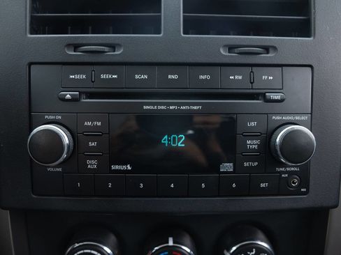 Used 2012 Jeep Liberty Sport AWD/4WD image 33