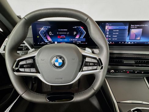 Used 2025 BMW 230i Coupe w/ Premium Package RWD image 10