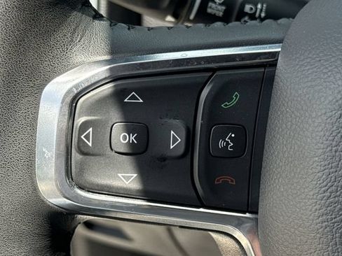 Used 2024 RAM 1500 Laramie AWD/4WD image 35