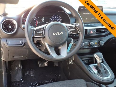 Used 2023 Kia Forte LXS image 11
