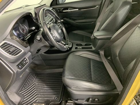Used 2021 Kia Seltos SX w/ SX Sunroof Package image 15