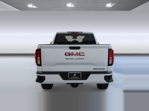 Used 2024 GMC Sierra 1500 Elevation image 10