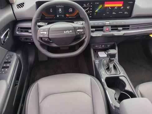 New 2026 Kia K4 LXS image 20