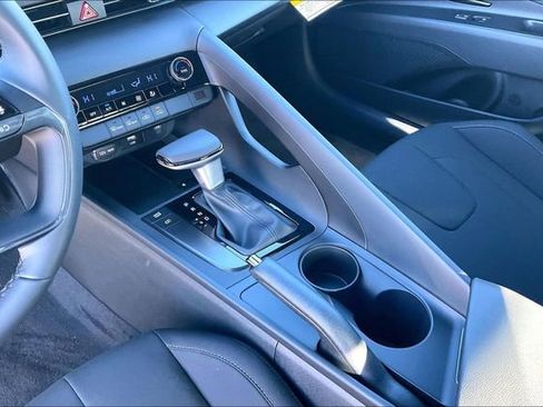 New 2026 Hyundai Elantra SEL Sport Premium FWD image 8