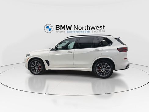 New 2026 BMW X5 xDrive40i w/ M Sport Package AWD/4WD image 11