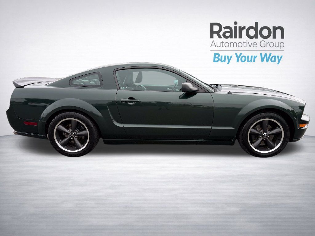 Used 2008 Ford Mustang GT RWD image 8