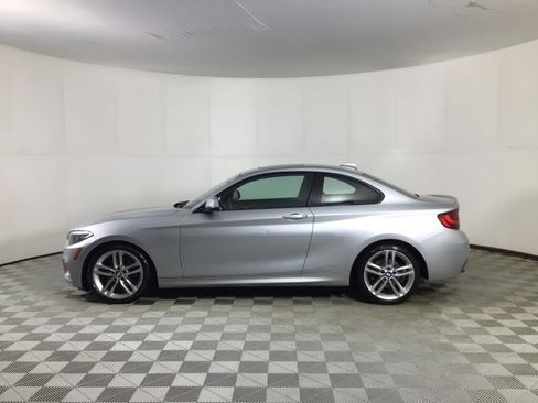 Used 2017 BMW 230i xDrive 230i xDrive image 4