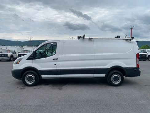 Used 2018 Ford Transit 250 148 Low Roof RWD image 5