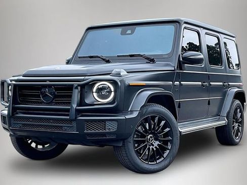 Used 2023 Mercedes-Benz G 550 image 2