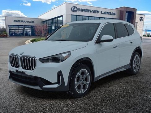 Used 2025 BMW X1 xDrive28i w/ Convenience Package image 1