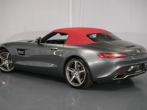 Used 2018 Mercedes-Benz AMG GT Roadster image 27
