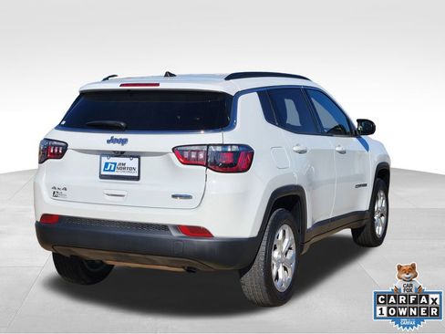 Used 2024 Jeep Compass Latitude image 6