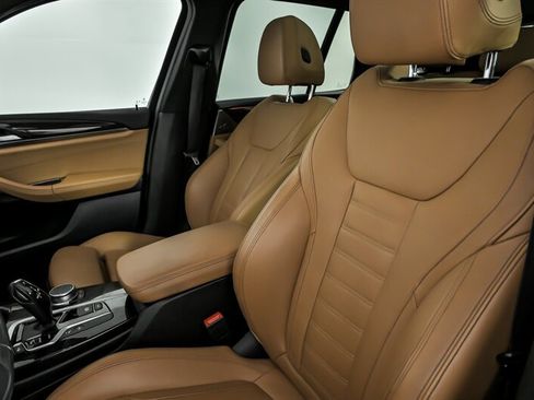 Used 2019 BMW X3 xDrive30i w/ Premium Package image 19