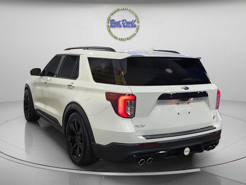 Used 2021 Ford Explorer ST w/ Equipment Group 401A AWD/4WD image 2