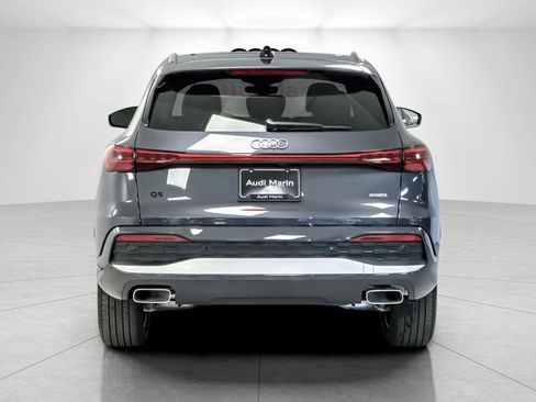 New 2025 Audi Q5 Premium image 4
